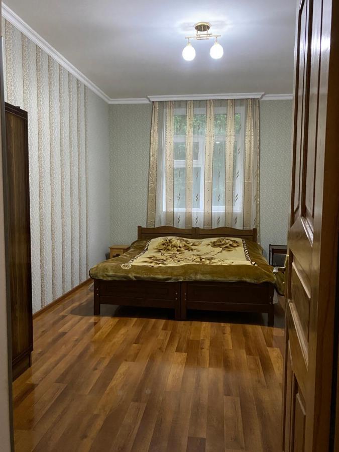 Отель Константа Lentekhi Экстерьер фото
