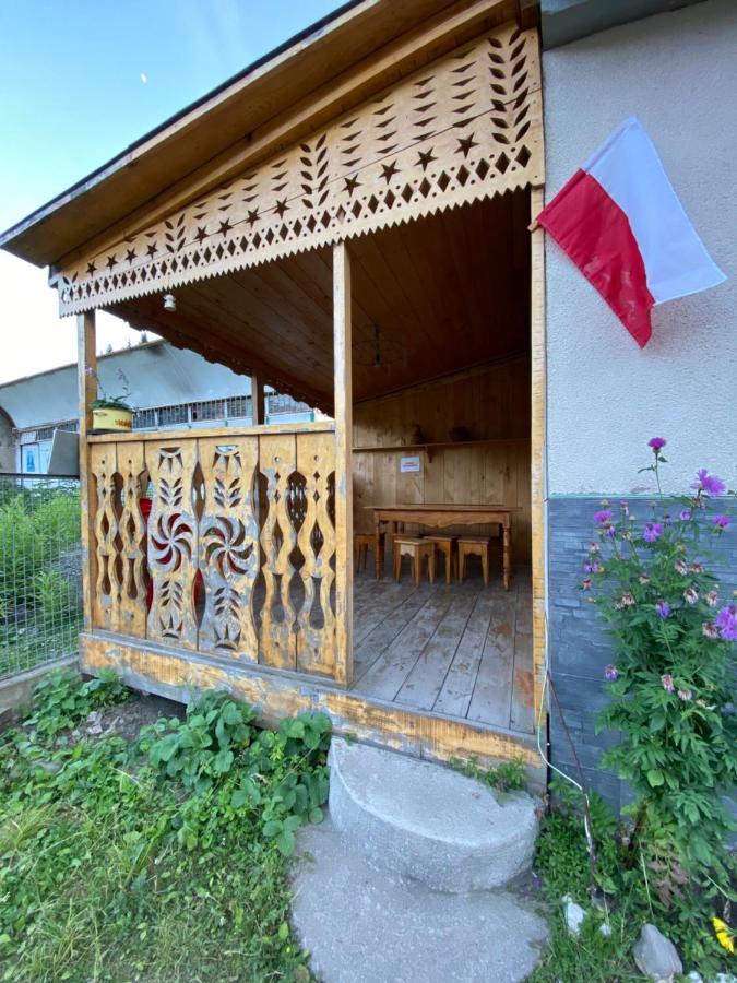 Отель Константа Lentekhi Экстерьер фото